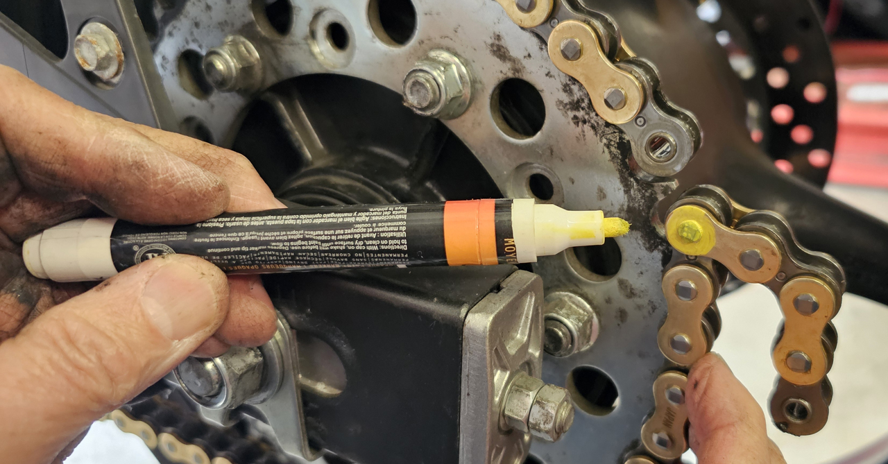 paint pen master link chain sprocket