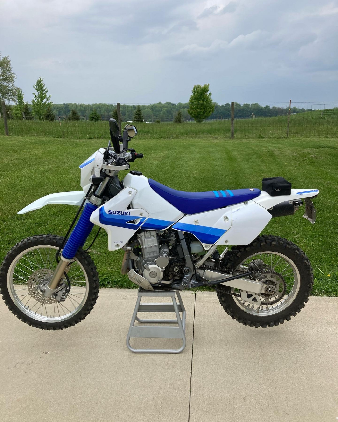 Jonathan Warstler's Suzuki DR-Z400S